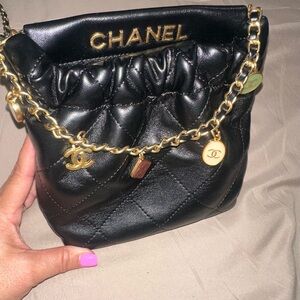 Chanel Black Quilted Shoulder Bag with Gold Chain